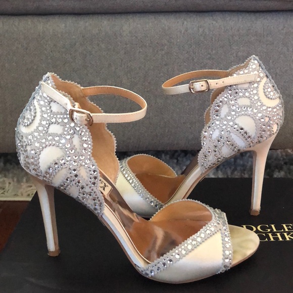 Badgley Mischka Shoes - Badgley Mischka Wedding Heels 'Roxy'